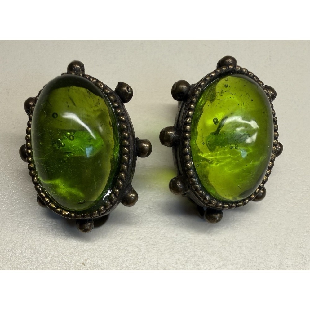 Signed Poggi Paris Green Art Glass Cabochon Clip On Earrings Vintage France